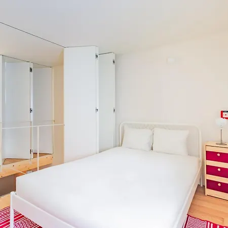 Urban Pop Loft @ Alfama 3* Lissabon