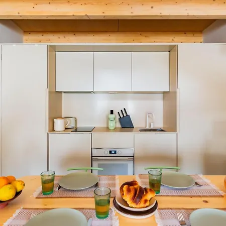 Urban Pop Loft @ Alfama Gasthof 3*