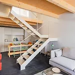 Urban Pop Loft @ Alfama 3* Lisboa